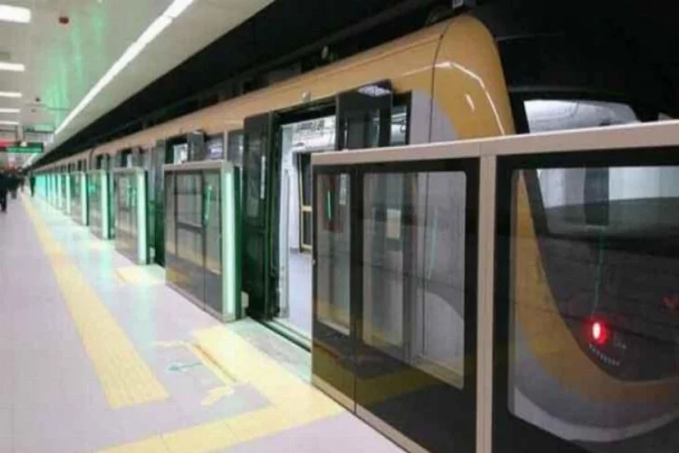 İstanbul'da Mecidiyeköy-Mahmutbey metrosu açıldı