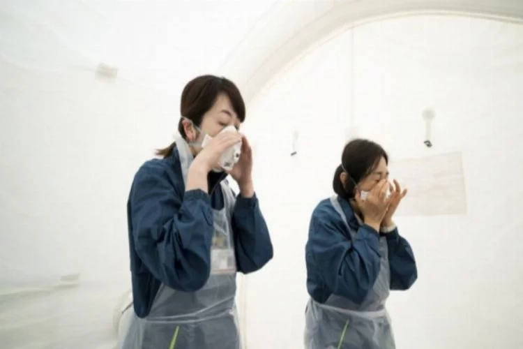 Japonya'da Anne-baba adayları koronavirüs önlemlerinden rahatsız!