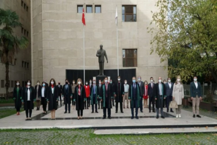 Bursa Barosu, Cumhuriyet Bayramı'nı kutladı