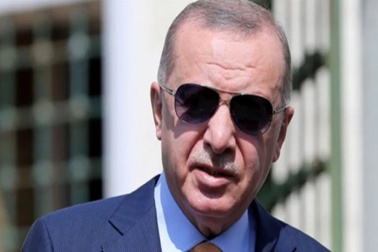 Cumhurbaşkanı Erdoğan cuma namazını Kerem Aydınlar Camisi'nde kıldı