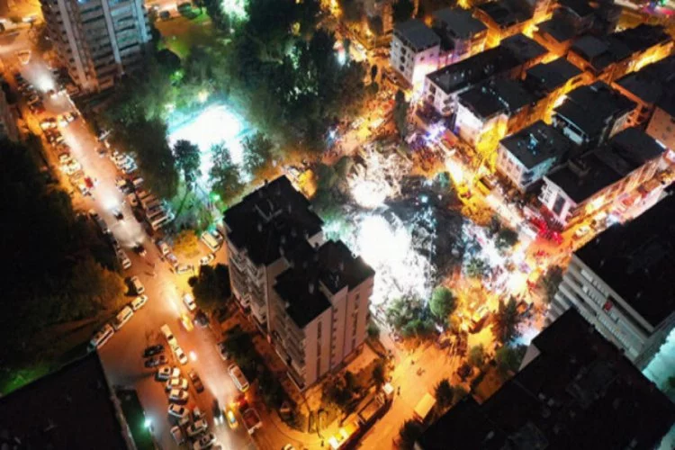 İzmir'de TÜGVA yurtları depremzedelerin için açıldı