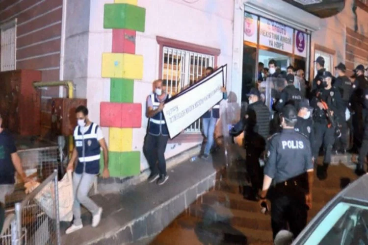 HDP binasında PKK'nın kaçırdığı çocukların ajandası çıktı!