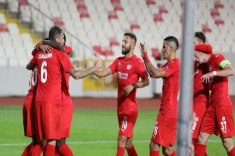 Sivasspor, Galatasaray'a karşı evindeki son 4 maçı kaybetmiyor