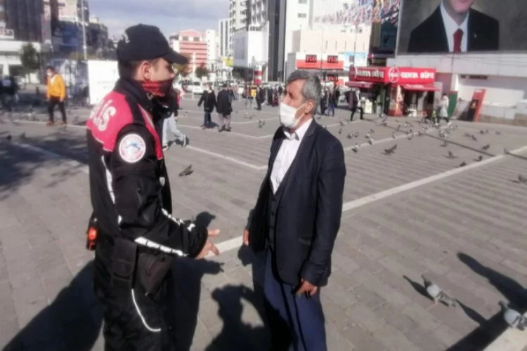 Bursa'da sigara yasağını vatandaş kamera şakası zannetti!