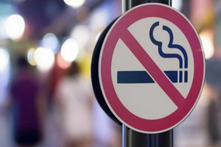 Bir ilde daha sokakta sigara içmek yasaklandı