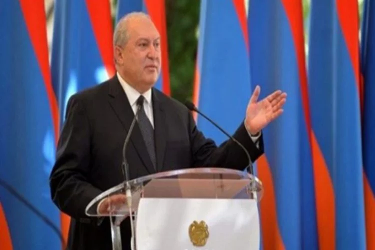 Ermenistan'da Cumhurbaşkanı Sarkisyan devreye girdi