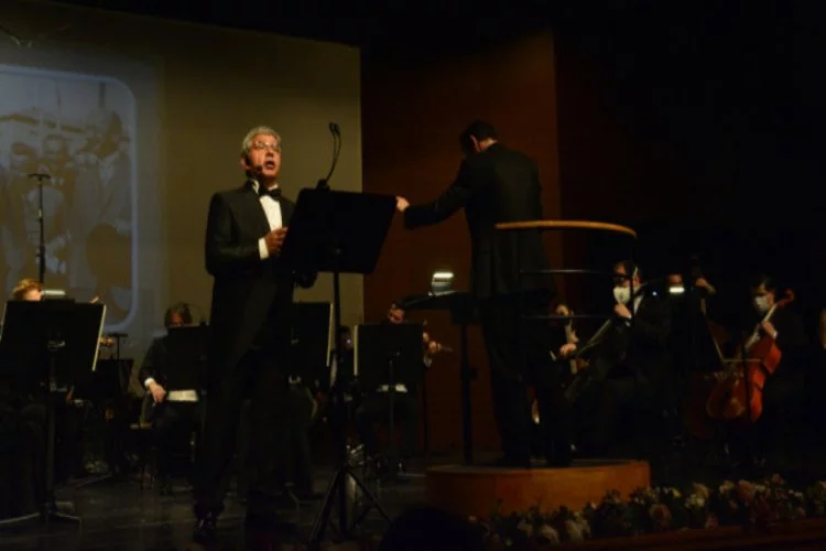 Bursa Bölge Devlet Senfoni Orkestrası'nın konuğu tenor Aydın Uştuk oldu