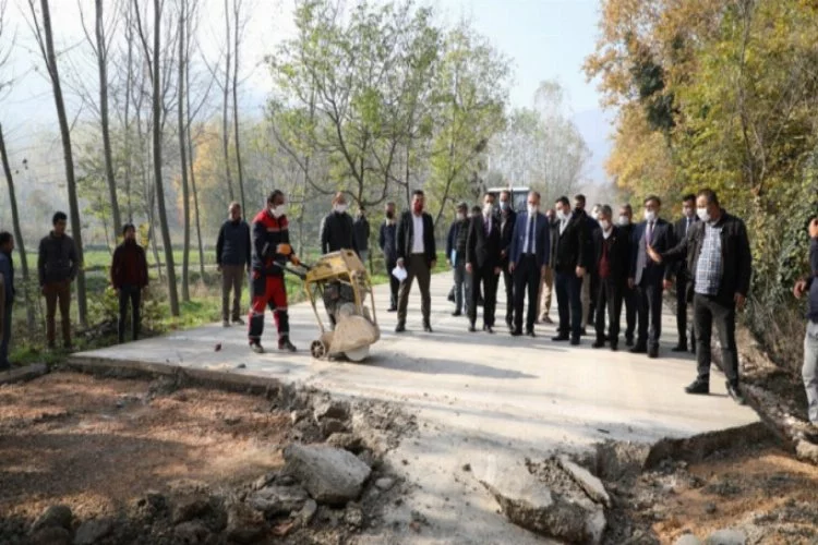 Bursa İnegöl'de çevre yolu betonla kaplanıyor