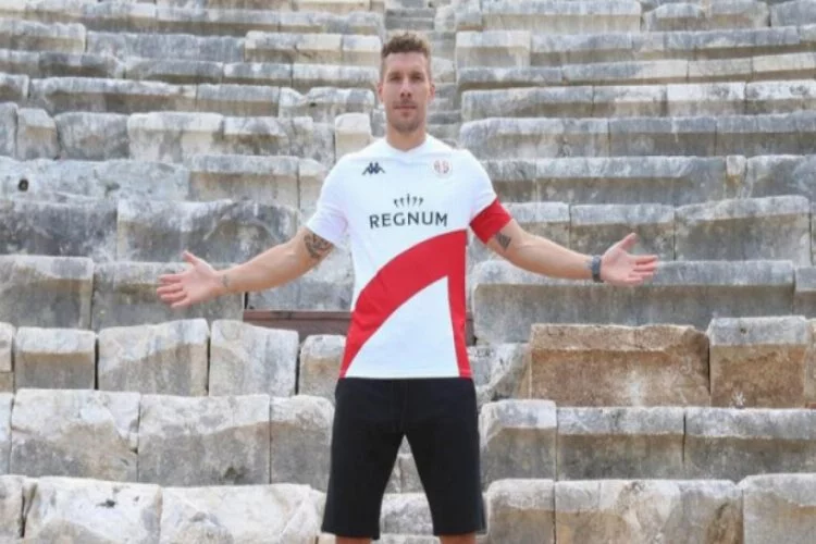 Antalyaspor'un Alman yıldızı Lukas Podolski turizm elçisi oldu!