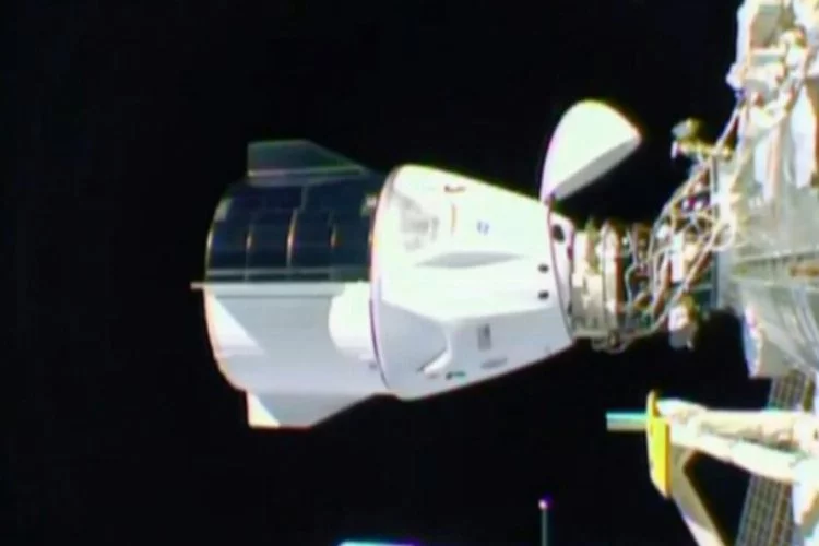 SpaceX'in uzay aracı Uluslararası Uzay İstasyonu'na ulaştı