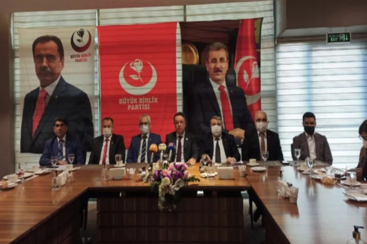 Büyük Birlik Partisi'nden Bursa'da basın toplantısı