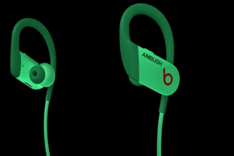 Apple Ambush ortaklığında karanlıkta parlayan Beats Powerbeats'i tanıttı