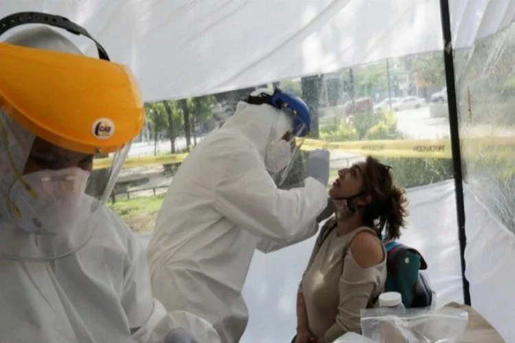 Meksika'da koronavirüs kaynaklı ölümler 100 bini aştı