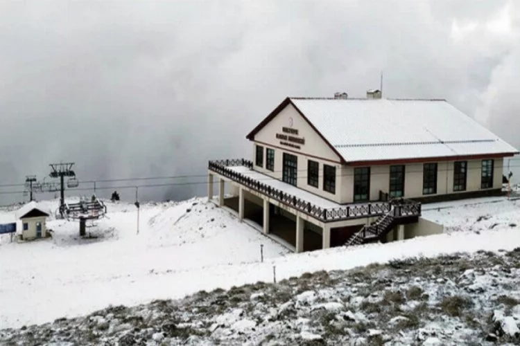 Keltepe Kayak Merkezi beyaza büründü