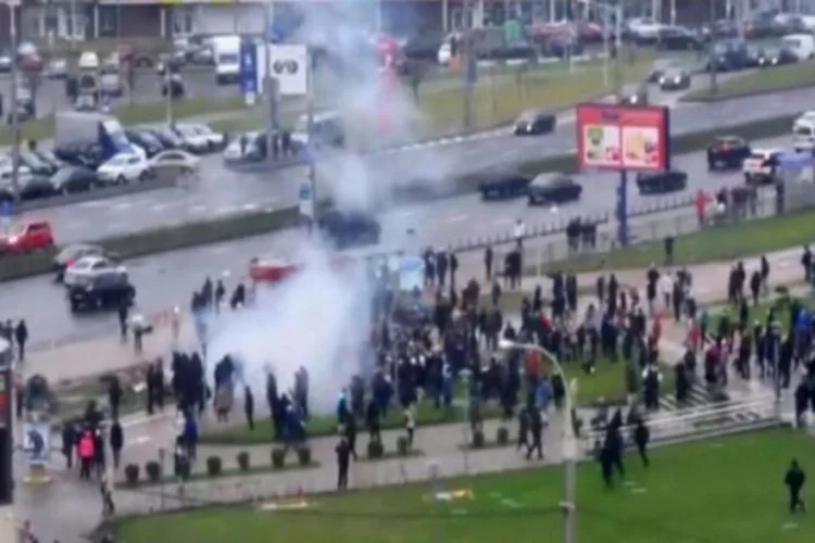 Belarus'taki hükümet karşıtı protestolarda 80 kişiye gözaltı