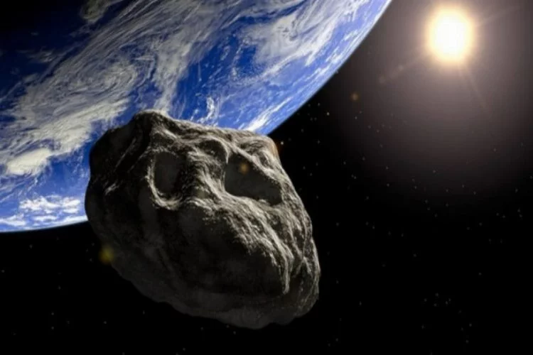 NASA: Gökdelen büyüklüğünde asteroit Dünya'ya doğru geliyor
