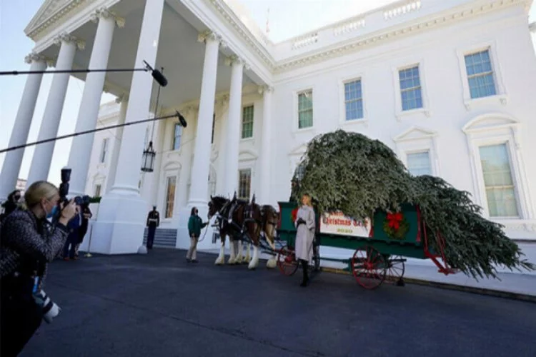 Beyaz Saray koronavirüse rağmen bayram kutlamaları yapacak
