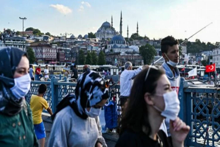 Türkiye, dünyada günlük vaka sayısında 3'üncü sıraya yükseldi