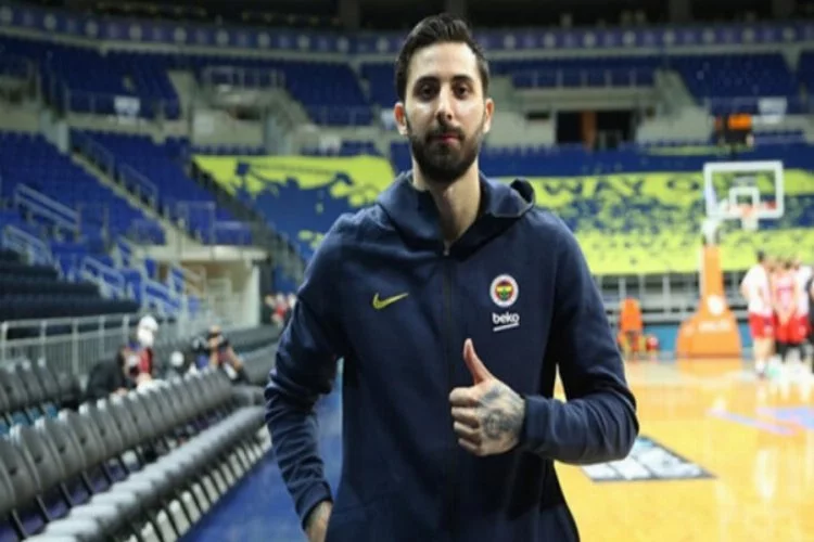 Fenerbahçe Beko'da Alex Perez sakatlandı