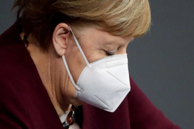 Merkel 'koronavirüs' kısıtlamalarını savundu