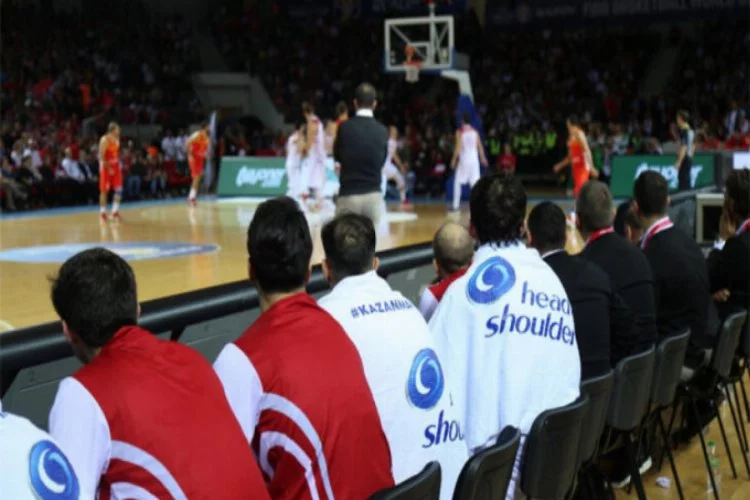 Türkiye A Milli Erkek Basketbol Takımı'na sponsor