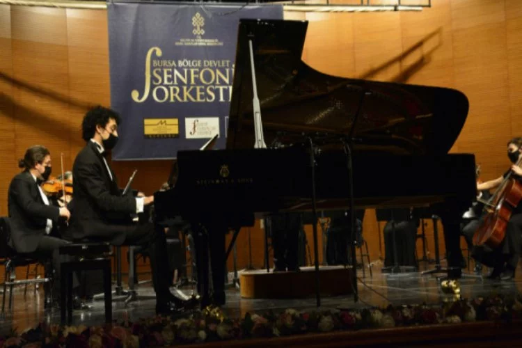 Bursa Bölge Devlet Senfoni Orkestrası'ndan "Viyana Klasikleri" konseri
