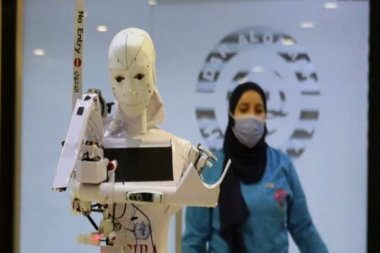 Mısır koronaya karşı robotla mücadele edecek