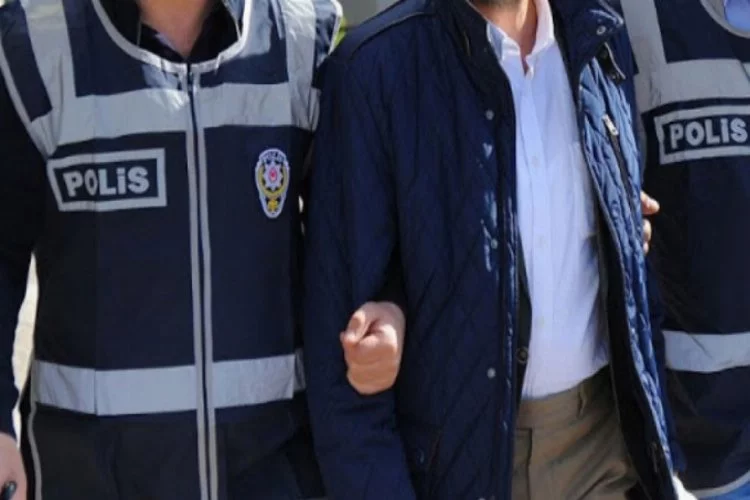 Bursa'daki operasyonda 2'si firari 8 kişi kıskıvrak yakalandı!