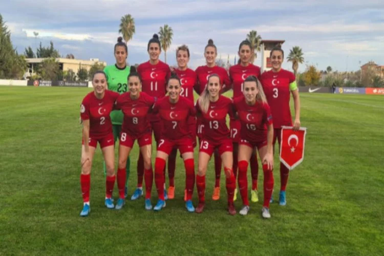 A Milli Kadın Futbol Takımı, turnuvaya veda etti!
