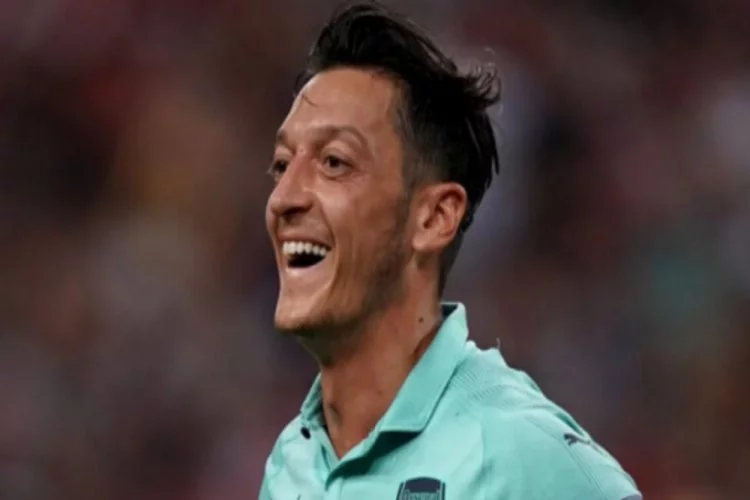 Arsenal, Mesut Özil'in yerine transfer yapıyor