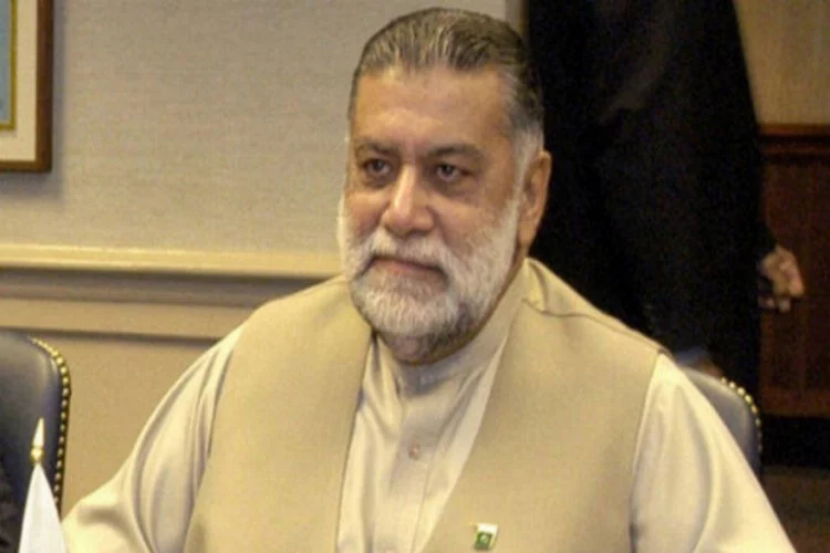 Eski Pakistan Başbakanı Cemali hayatını kaybetti
