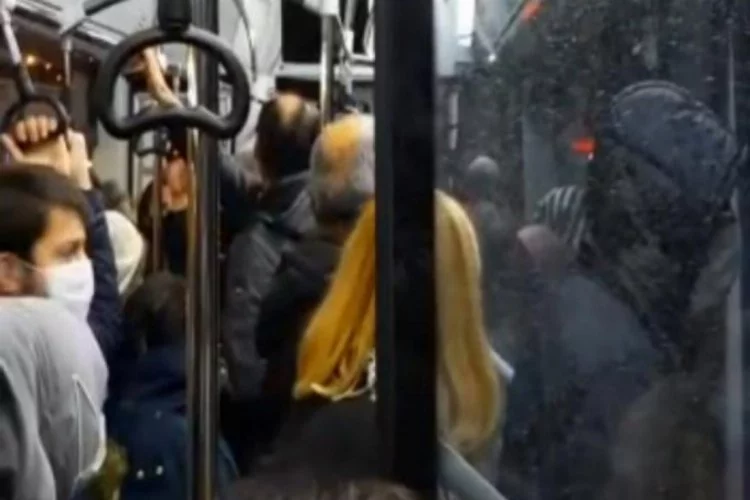 Bursa'da otobüsteki son dakika yoğunluğu tartışmaya sebep oldu!