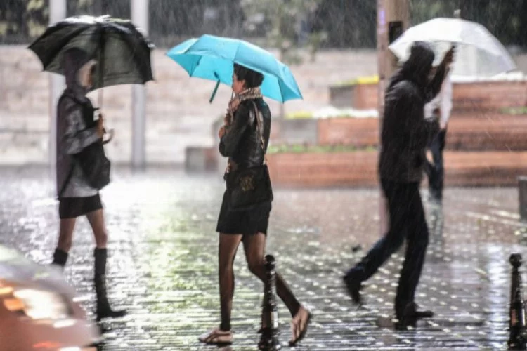 Bursa için sarı uyarı! Meteoroloji'den kuvvetli yağış uyarısı