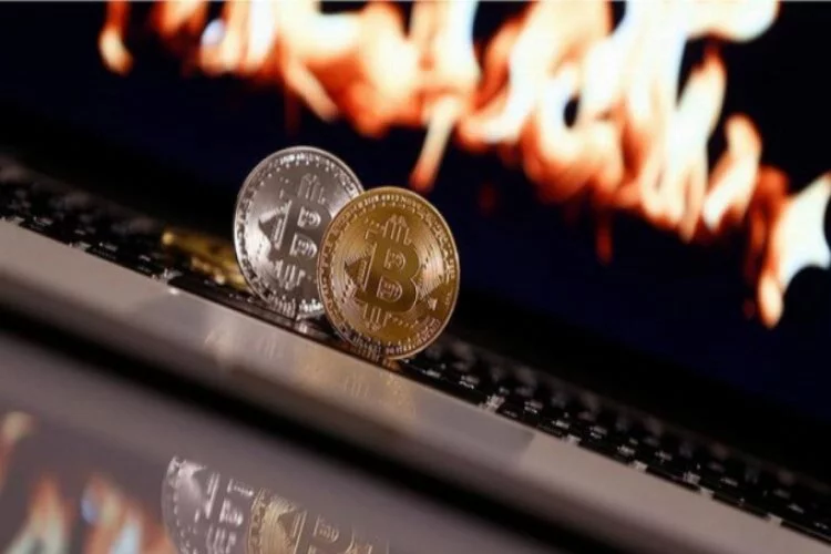 Bitcoin 19 bin 500 dolar sınırından döndü
