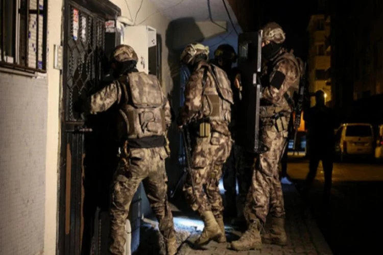 Adana merkezli 3 ilde terör örgütü operasyonu