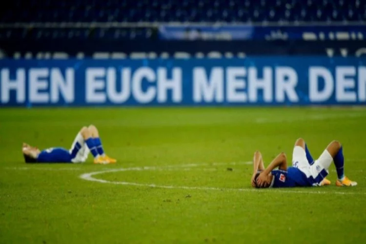 Schalke'de kabus sürüyor... Üst üste 29 maç
