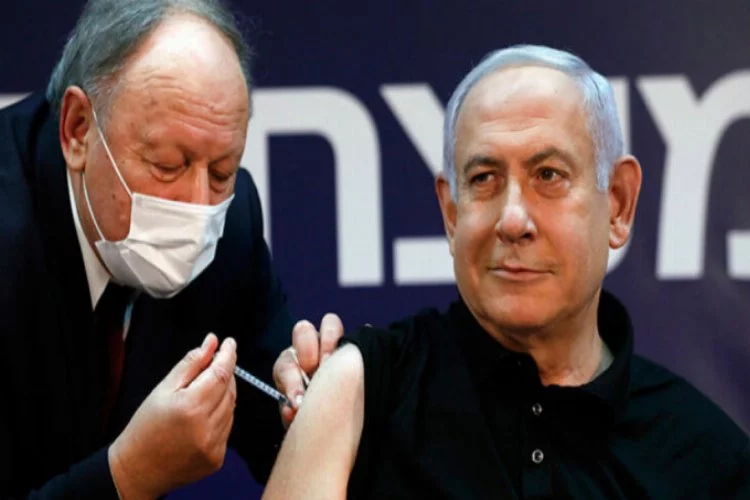Netanyahu'ya  canlı yayın korona aşısı yapıldı!