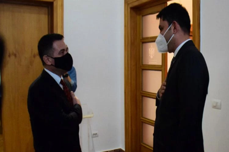 Bakan Kurum, Arnavutluk Yeniden İnşa Devlet Bakanı Ahmetaj ile görüştü
