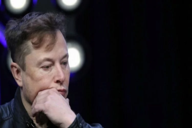 Elon Musk'tan Apple itirafı