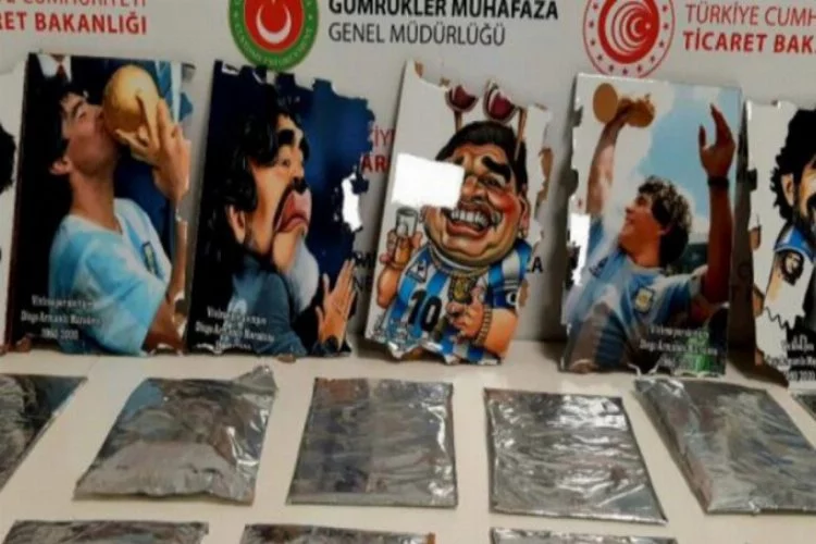 Maradona tablolarının arkasında bulundu! Değeri 2 milyon TL