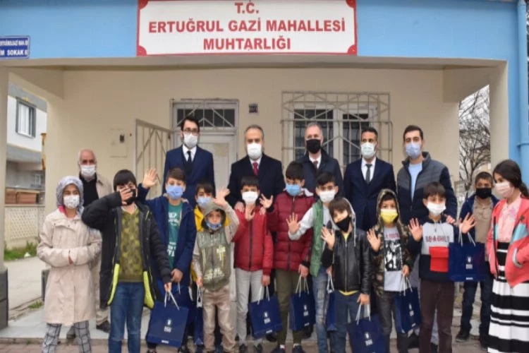 Bursa Büyükşehir Belediye Başkanı Aktaş'tan çevreci çocuklara ziyaret