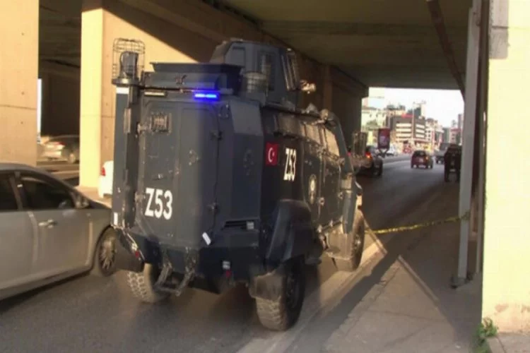 İstanbul'da trafik felç oldu... Polis alarma geçti