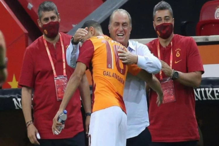 Galatasaray'dan Younes Belhanda'ya 2 yıllık yeni sözleşme