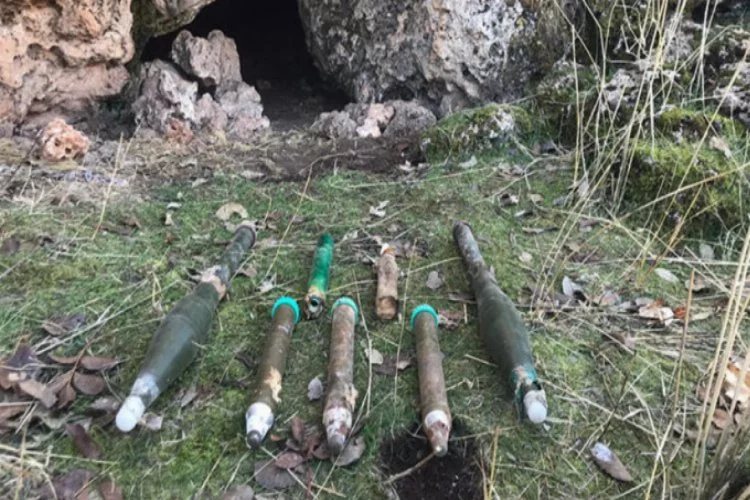 PKK'lı teröristlere ait roketatar mühimmatı ele geçirildi