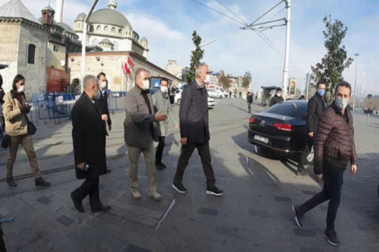 Kültür Bakanı Ersoy, Taksim'de incelemelerde bulundu
