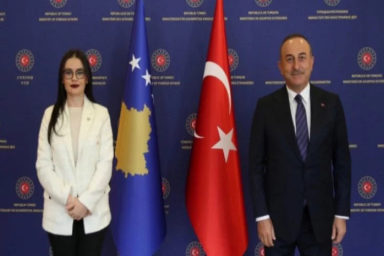Bakan Çavuşoğlu: Kosova ile ilişkilerin devam etmesi gerekiyor