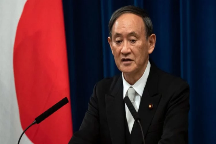 Japonya Başbakanı Suga: Virüs yıl sonu ve yeni yıl tatili dinlemiyor