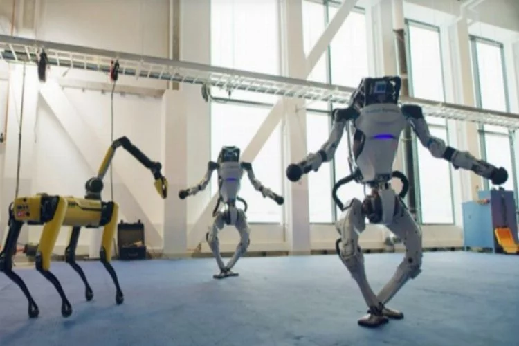 Boston Dynamics'in robotunun dansı gündem oldu