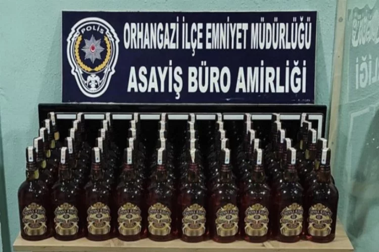Bursa'da on binlerce lira değerinde kaçak içki ele geçirildi!