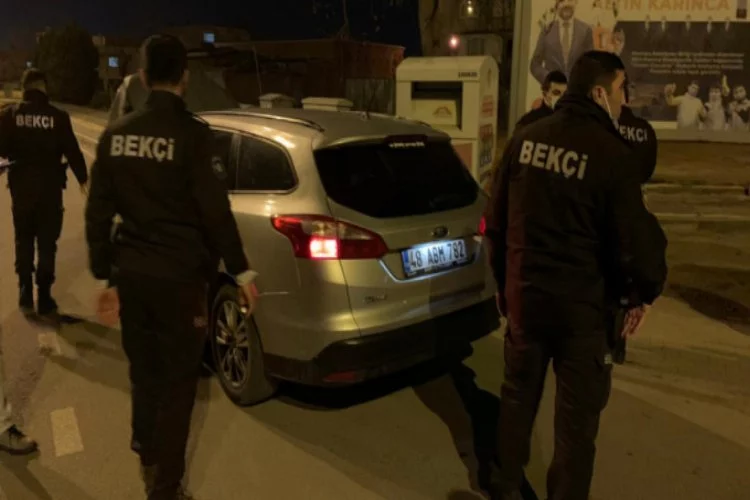 Bursa'da polisten kaçan şüphelinin aracından uyuşturucu çıktı!